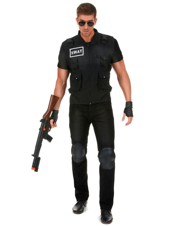 Swat agent de sex masculin deghizat