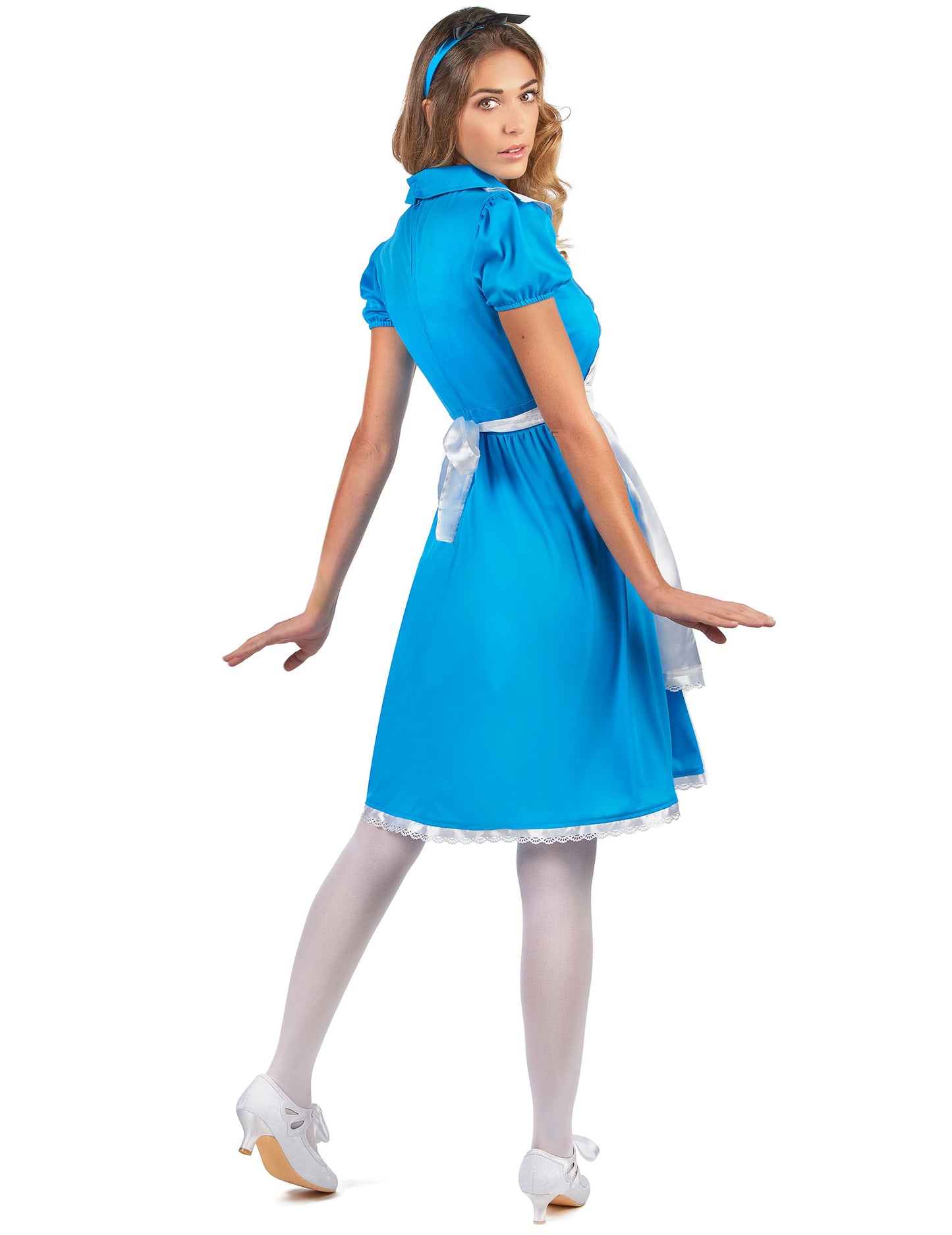 Costumul femeilor Alice